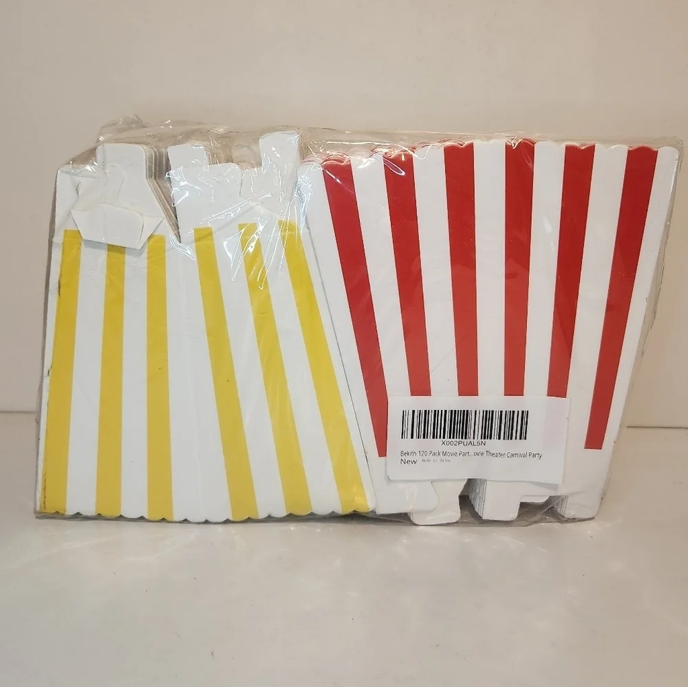 Brand New 120 count Foldable Popcorn Buckets